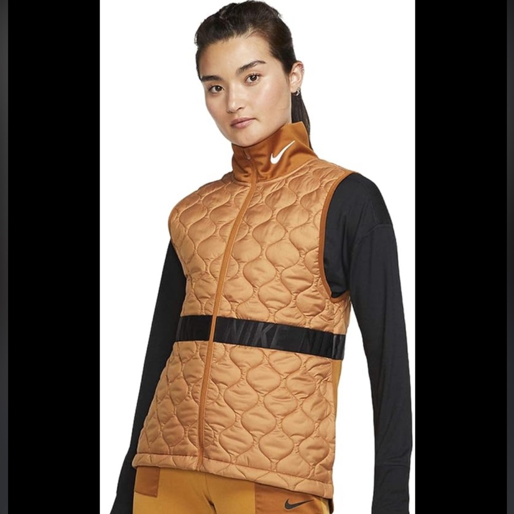 Nike Aerolayer‎ Thermore Insulated Lightweight Reflective Running Vest Siena BLK